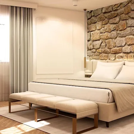 Marinel Luxury & Panzió 4*